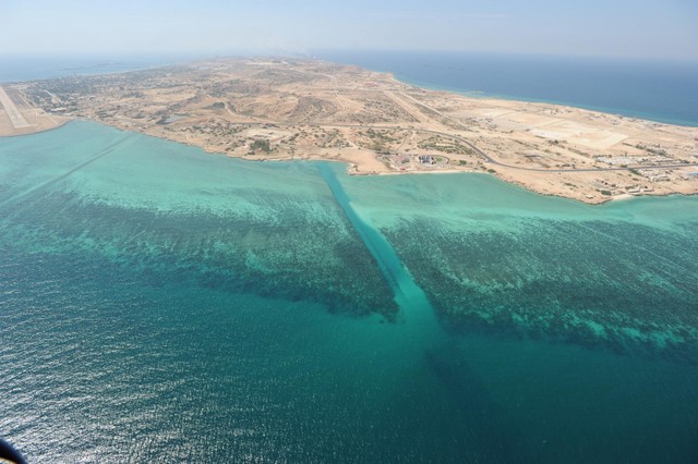 عکس های هوایی از جزیره خارگ 15
