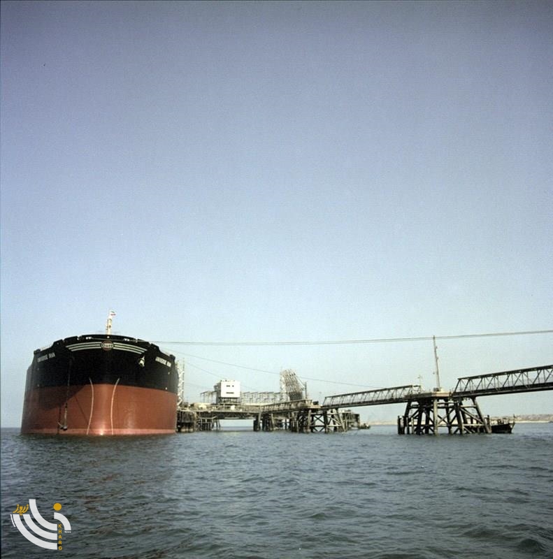 اسکله آذرپاد خارگ سال 1350 19