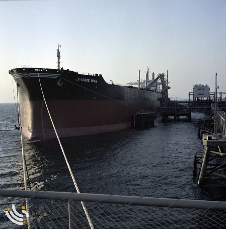 اسکله آذرپاد خارگ سال 1350 22