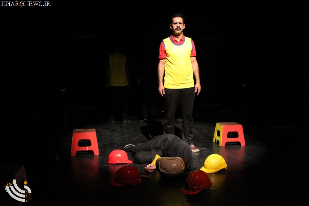 نمایش جنگ بازی 11