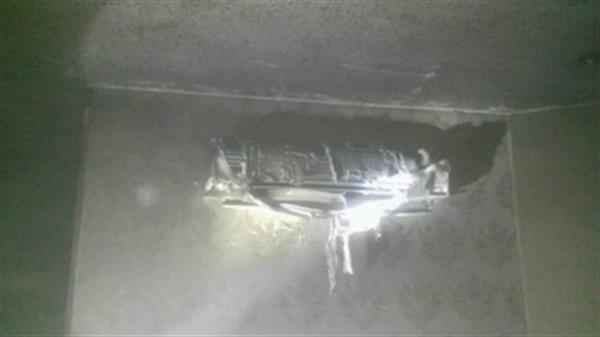 خانه‌ای بدون سکنه در بوشهر در آتش سوخت