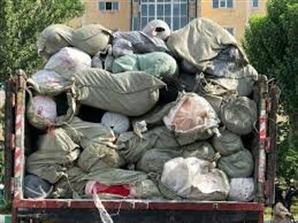 محموله پارچه قاچاق در بندر بوالخیر توقیف شد