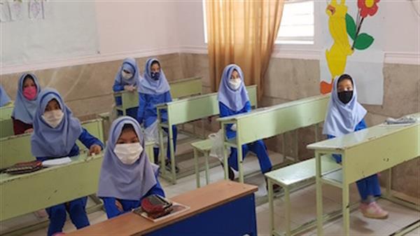 سرانه دانش‌آموزی به مدارس استان بوشهر پرداخت شد