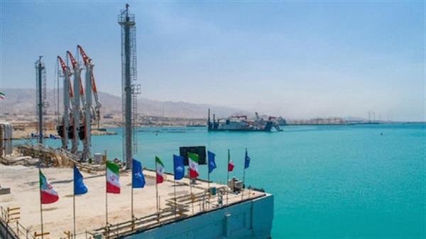 بخش فراساحل فاز ۱۴ پارس جنوبی و فاز نخست بندر سیراف پارس افتتاح شد