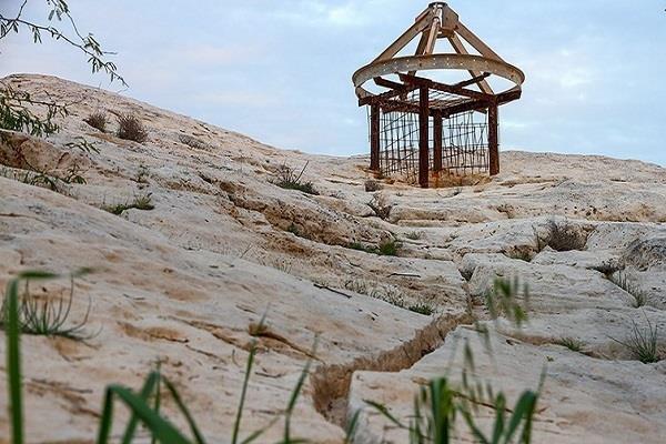 عملیات لایروبی و احیای قنات‌ها در جزیره خارگ آغاز شد