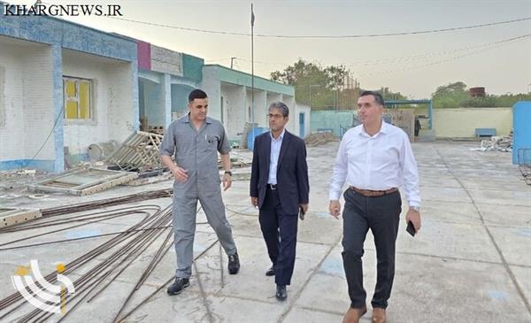 بخشدار خارگ: یکی از مدارس قدیمی جزیره نوسازی می‌شود