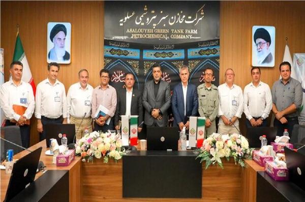 نشست مسائل زیست محیطی شرکت مخازن سبز پتروشیمی عسلویه برگزار شد