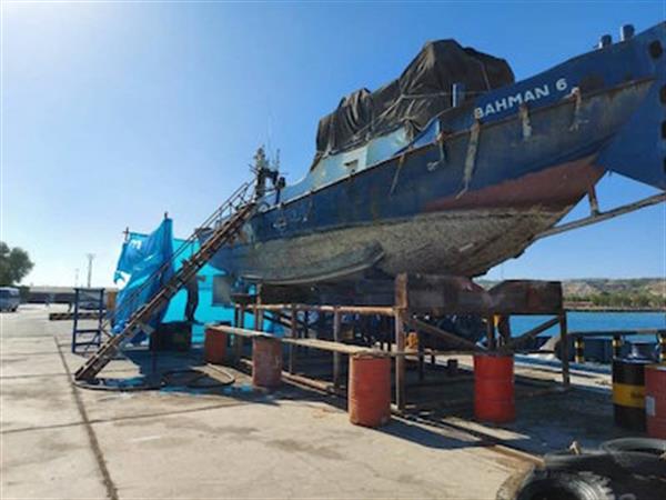 اخذ مدرک تعمیرات زیرآبی و ساخت شناورها / آغاز عملیات اجرای DOCK شناور بهمن 6
