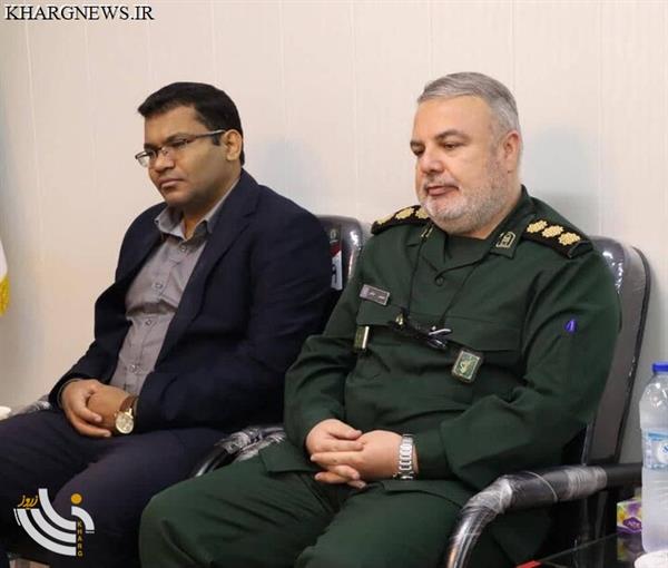 فرمانده سپاه خارگ: آگاهی سیاسی دانش‌آموزان تقویت می‌شود