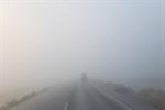 مه سنگین و کندی تردد در جاده‌های استان بوشهر/ پروازها انجام شد