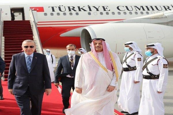 اردوغان: یا قطع روابط دیپلماتیک یا فراخواندن سفیر از امارات در دستور کار است