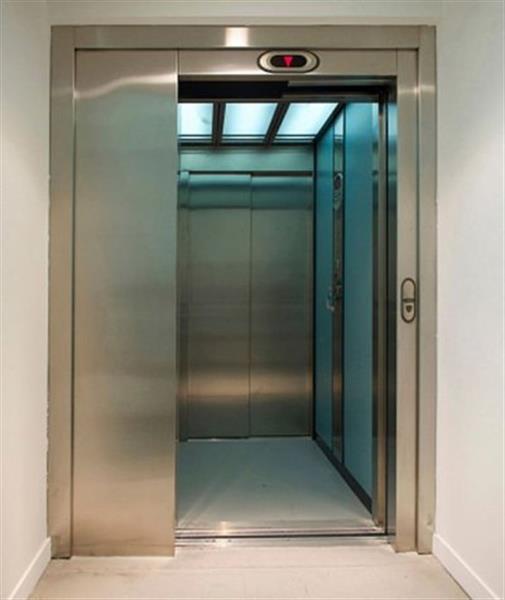 دلهره فراز و فرود با آسانسورهای جزیره/ استانداردها رعایت نمی‌شود