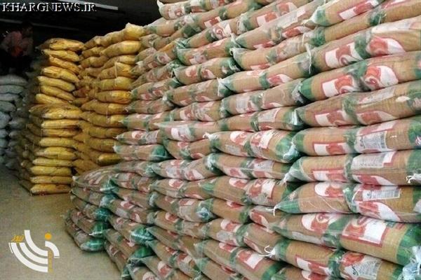 رستمی: ۵۰ هزار تن برنج وارد بندر بوشهر می‌شود