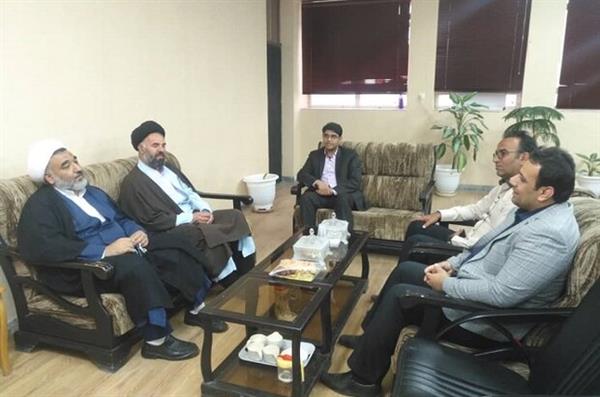 اماکن مذهبی جزیره خارگ مرمت و بهسازی شوند