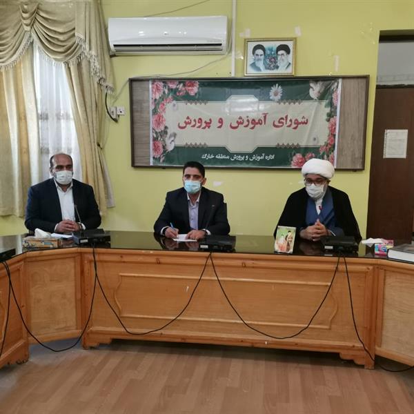 فرهنگیان خارگ افسران سپاه پیشرفت این جزیره مقاوم هستند