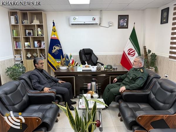 فرمانده سپاه خارگ: اقدامات جهادی برای پیشرفت جزیره گسترش یافت