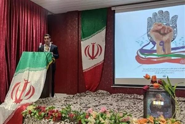 بصیرت ملت ایران فتنه معاندین و دشمنان را خاموش کرد