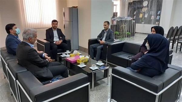 دیدار اعضای شورای شهر و شهردار با رییس دادگستری جزیره خارگ