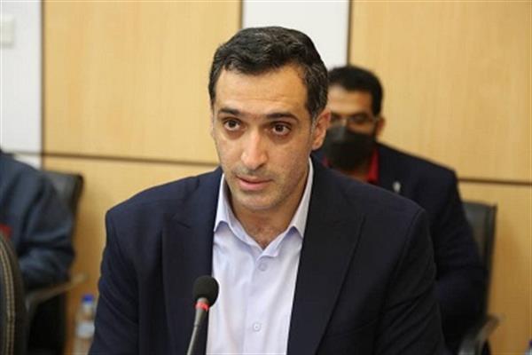 سرویس اختصاصی جهت انتقال ارزاق عمومی و خودرو بومیان جزیره / تردد لندینگ کرافت نیاز به تصمیم جدی در شان اهالی خارگ