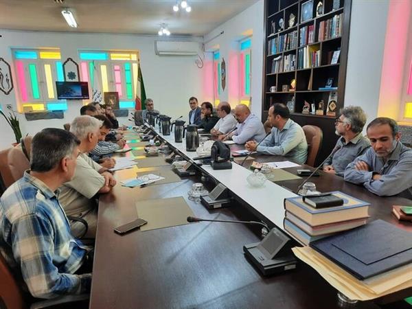 اولویت اشتغال در خارگ با نیروی انسانی بومی است