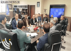 اسکله شناور و سامانه بلیت الکترونیکی مطالبه مردم خارگ است