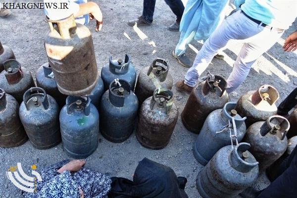 قطب صادرات نفت کشور گاز ندارد؛ وابستگی اهالی خارگ به سیلندرها