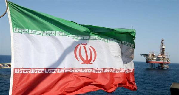 صادرات نفت یک روز از خارگ قطع نشد