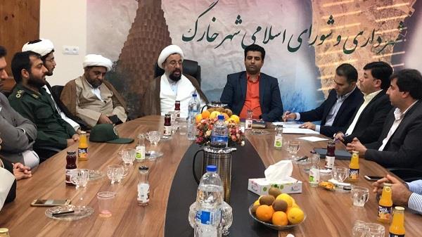 تجلیل جمعی از شهروندان خارگی از اعضاء شورای اسلامی خارگ
